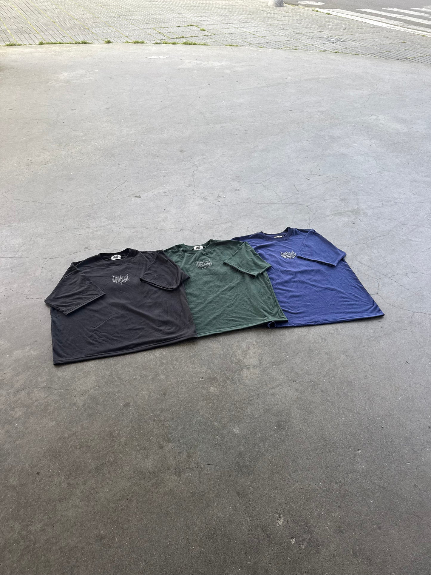 POLERA BOXYFITT NEGRA