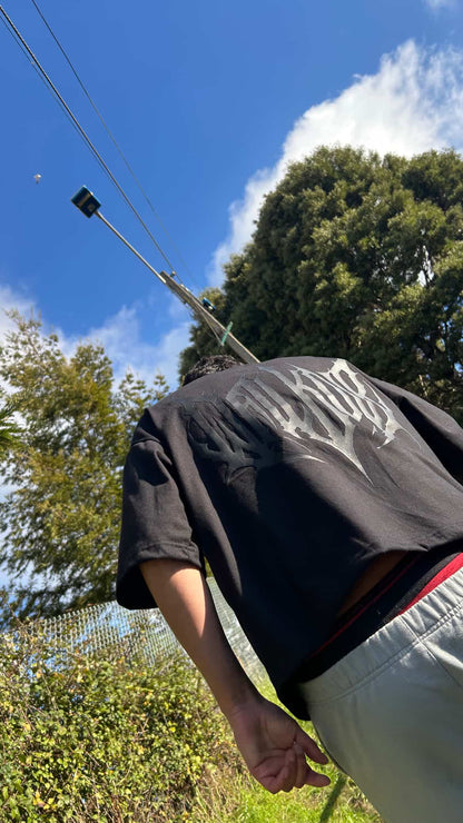 POLERA BOXYFITT NEGRA